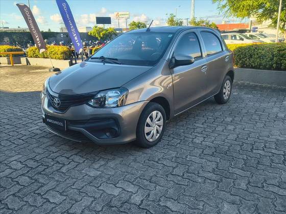 TOYOTA ETIOS 1.3 X 16V FLEX 4P MANUAL TOYOTA ETIOS 1.3 X 16V FLEX 4P MANUAL